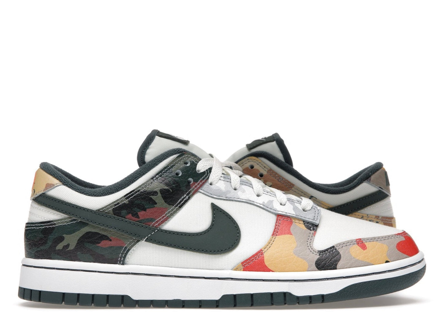 Nike Dunk Low SE 'Sail Multi-Camo'
