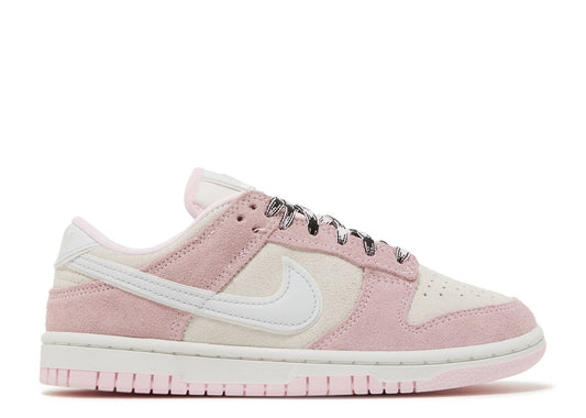 Nike Dunk Low LX 'Pink Foam'