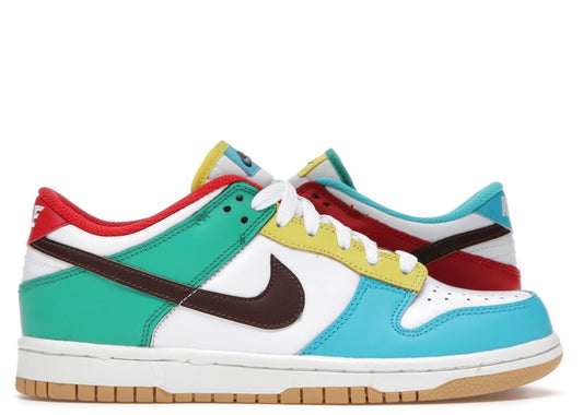 Nike Dunk Low SE 'Free.99 White'